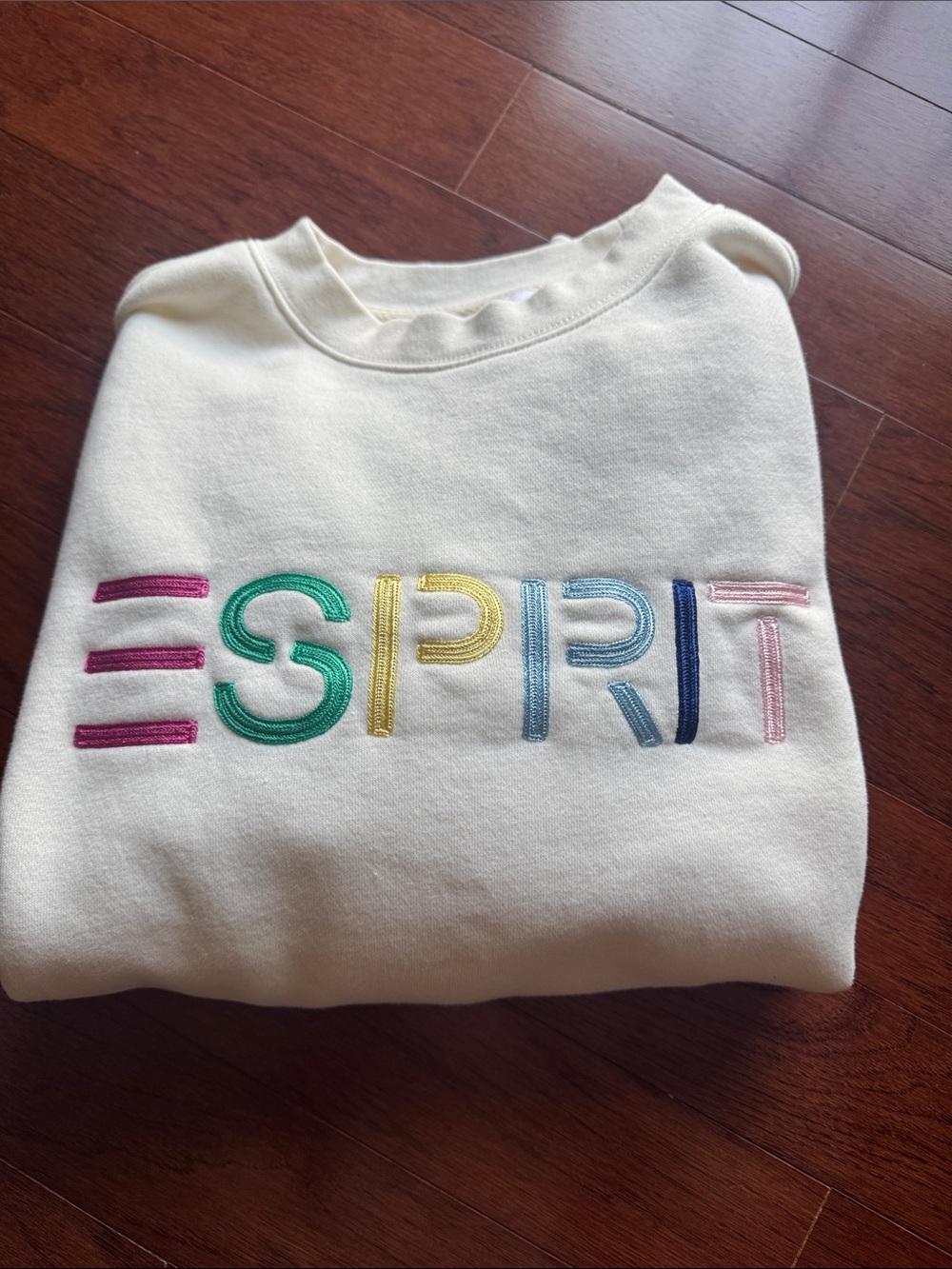 Esprit sweatshirt
